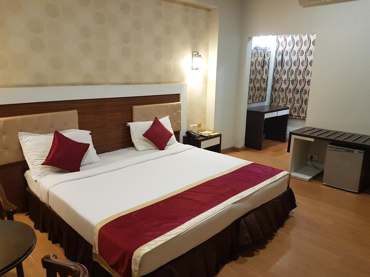 Hotel Sitara Residency Hajdarábád Exteriér fotografie